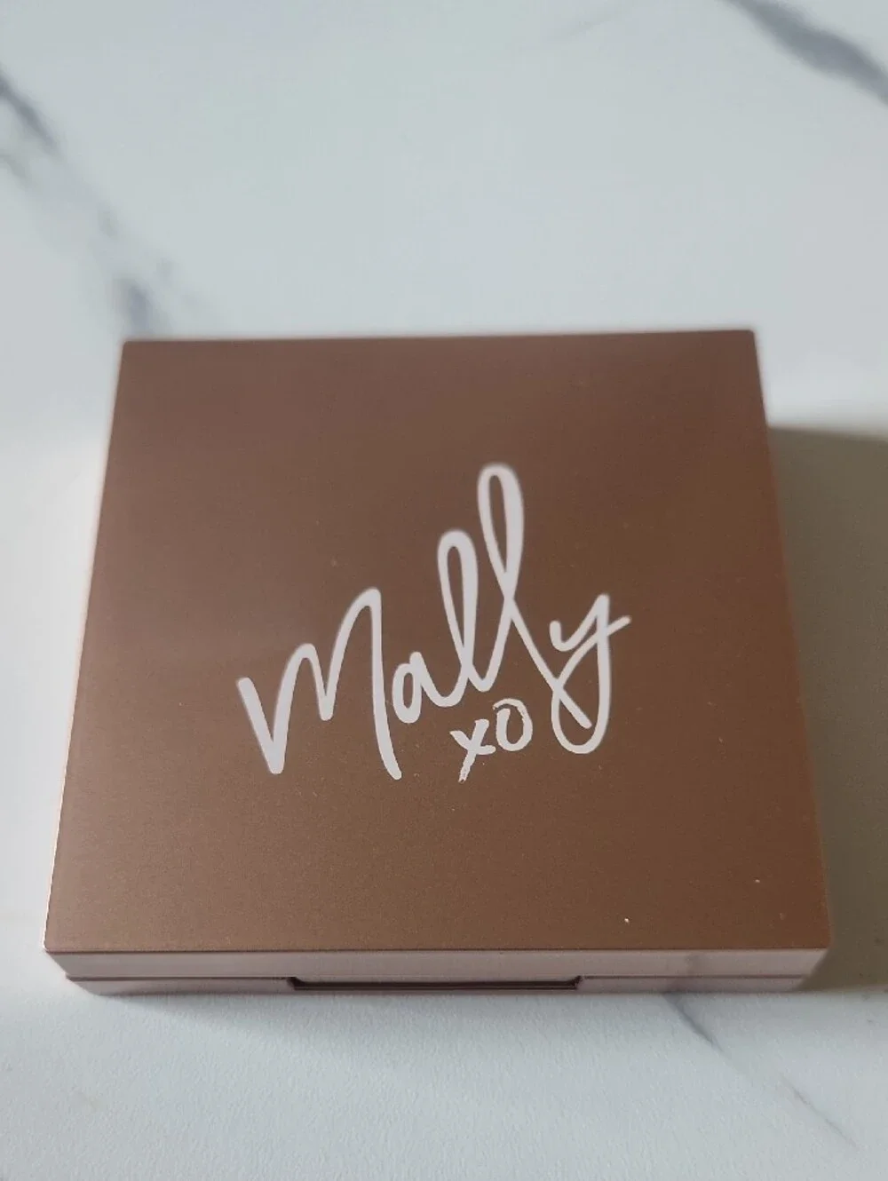 Mally Beauty Face Defender Matifiant Compact Powder Universal